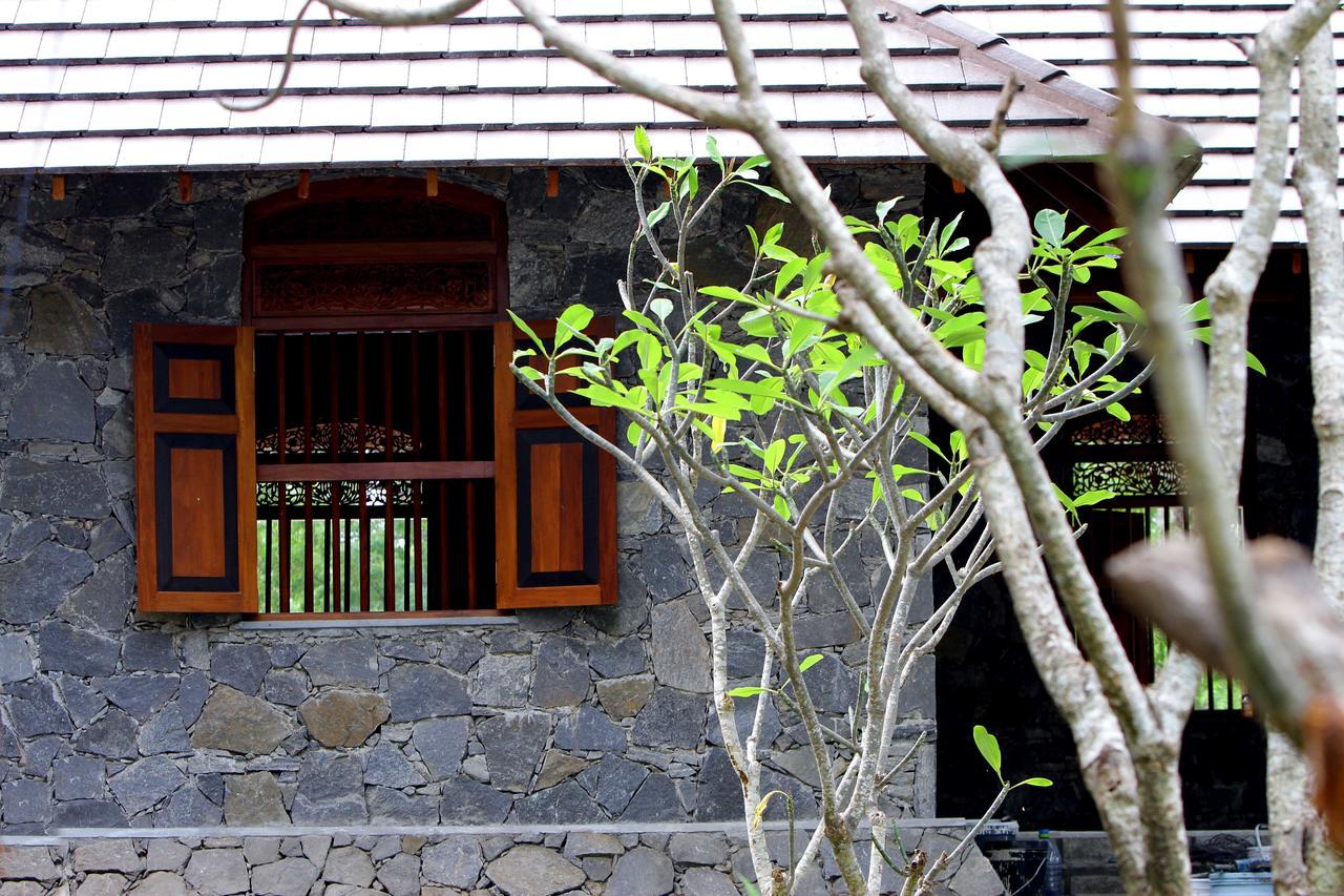 Yala Oga Reach Hotel 티사마하라마 외부 사진