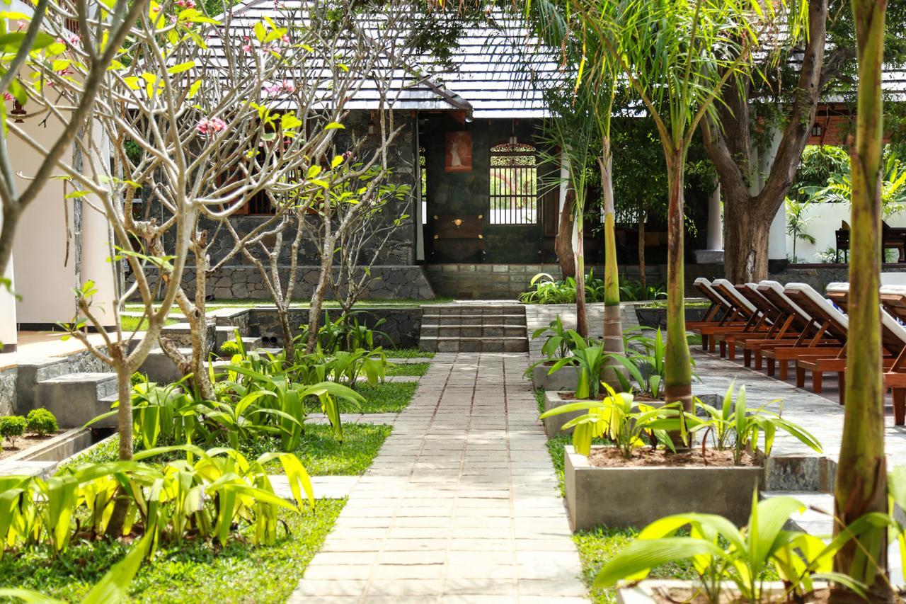 Yala Oga Reach Hotel 티사마하라마 외부 사진